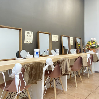 1日4時間〜OK・日曜定休｜ヘアカラー専門店 NüTTE（ヌッテ）